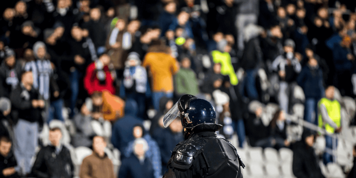 Crowd management at nightclub - proper security and capacity control are essential